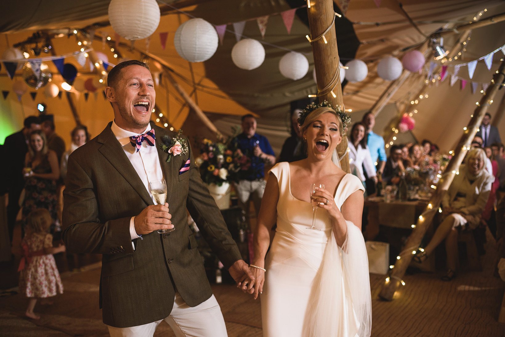 FESTIVAL WEDDING PHOTOGRAPHY | FESTIVAL WEDDINGS